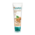 Himalaya blackhead clearing walnut face scrub in a 75ml squeeze tube with botanical ingredient graphics