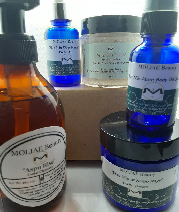 Blue Nile Atum body oil spray bottle with organic cucumber and blueberry seed oil extract — view 3