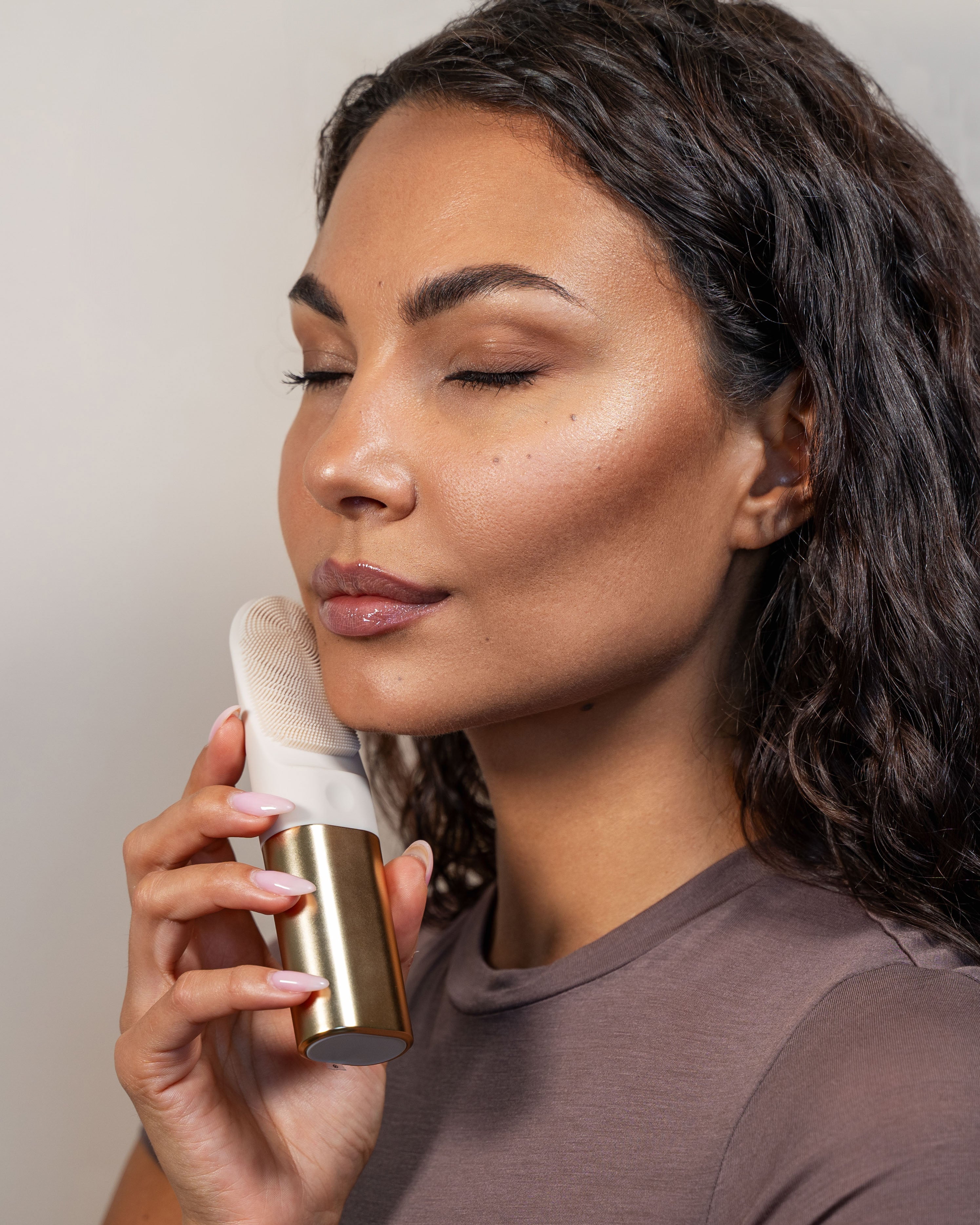 Blyss Maia sonic facial cleansing brush and heated eye massager in sleek waterproof silicone design — view 2
