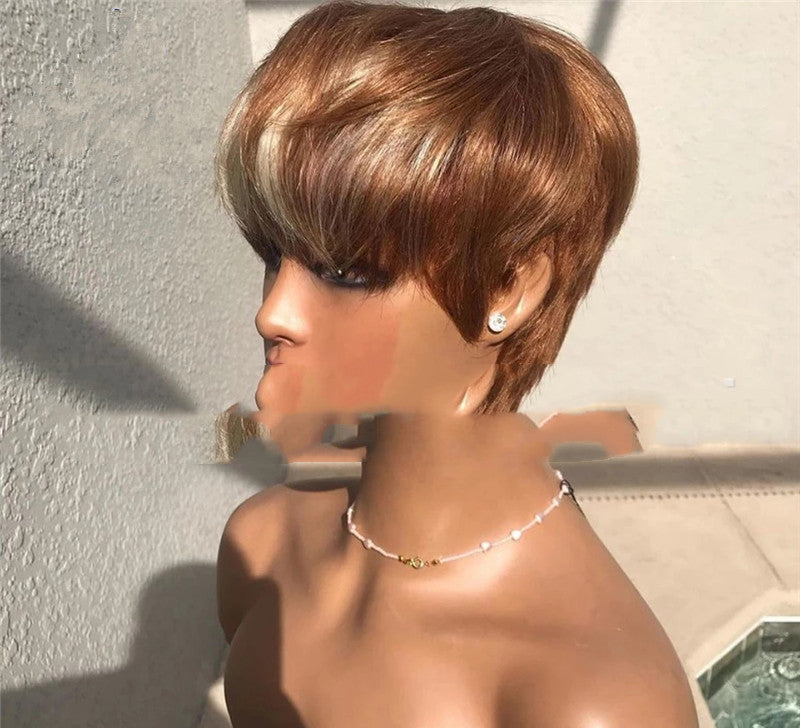 Short women's wig with brown and golden blonde highlights made of synthetic hair — view 5