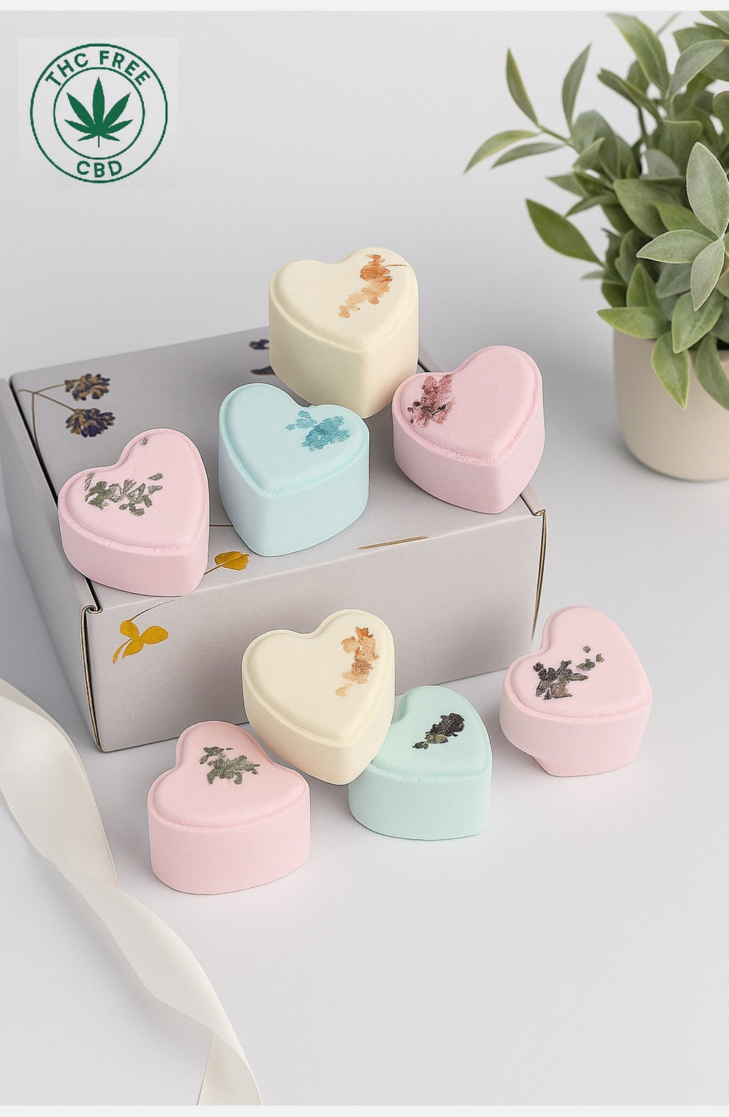 CBD lavender bath bombs gift set featuring eight heart-shaped pieces in a premium presentation box. — view 2