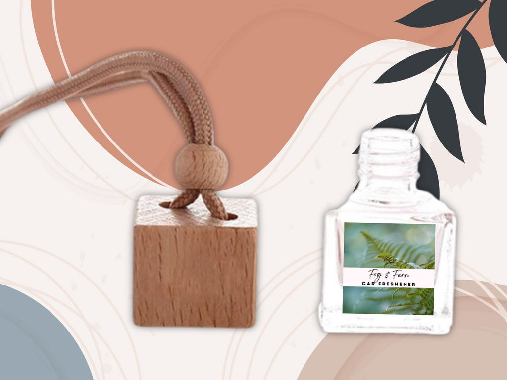 Fruity hanging car freshener in glass bottle with wooden cap and hanging rope, tropical scent. — view 4