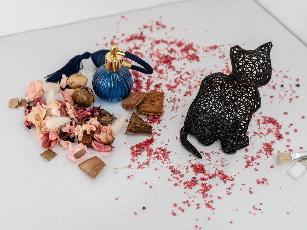 Unique Sitting Cat Figurine-2