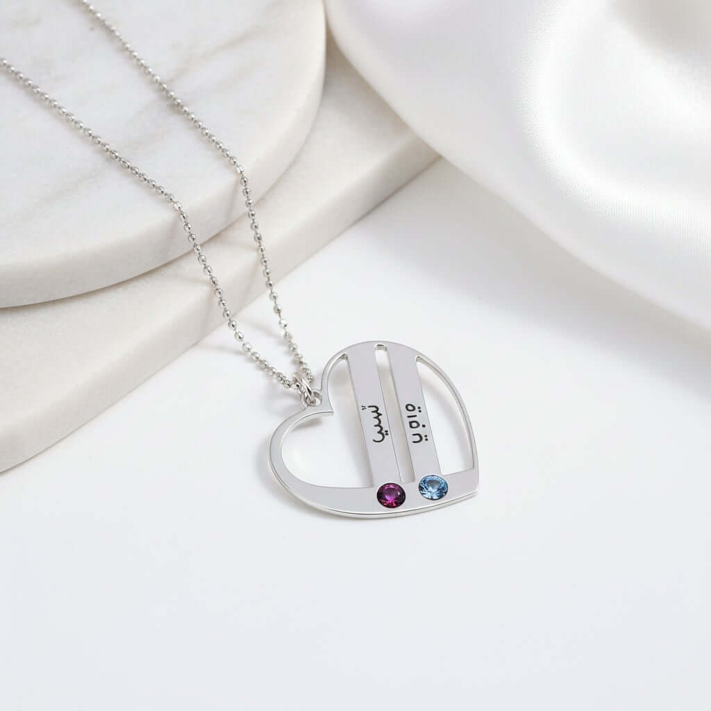 Custom engraved S925 sterling silver heart name necklace with sparkling diamond-style stones and box chain. — view 3