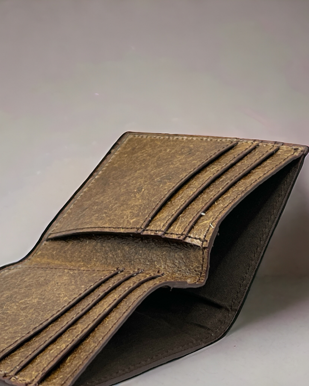 RFID Compact Cash Wallet | Coconut Leather-1