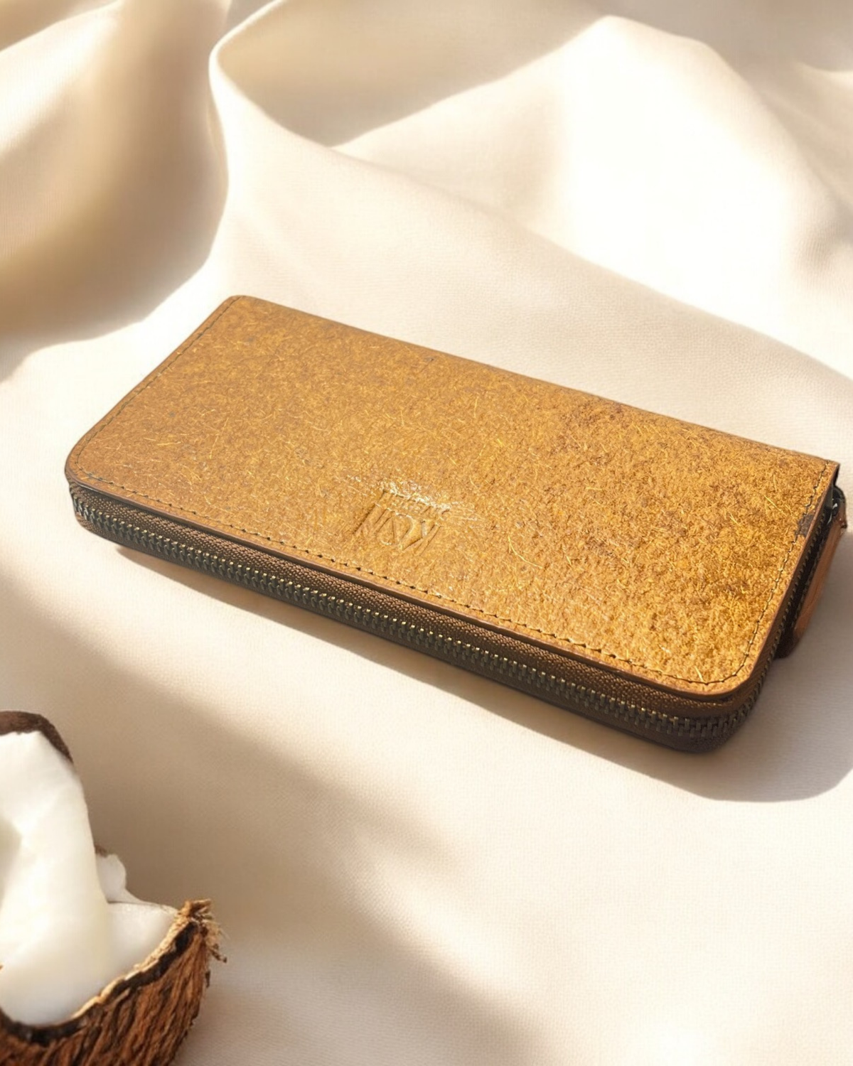 Kochi Long Zip Wallet | Coconut Leather-4