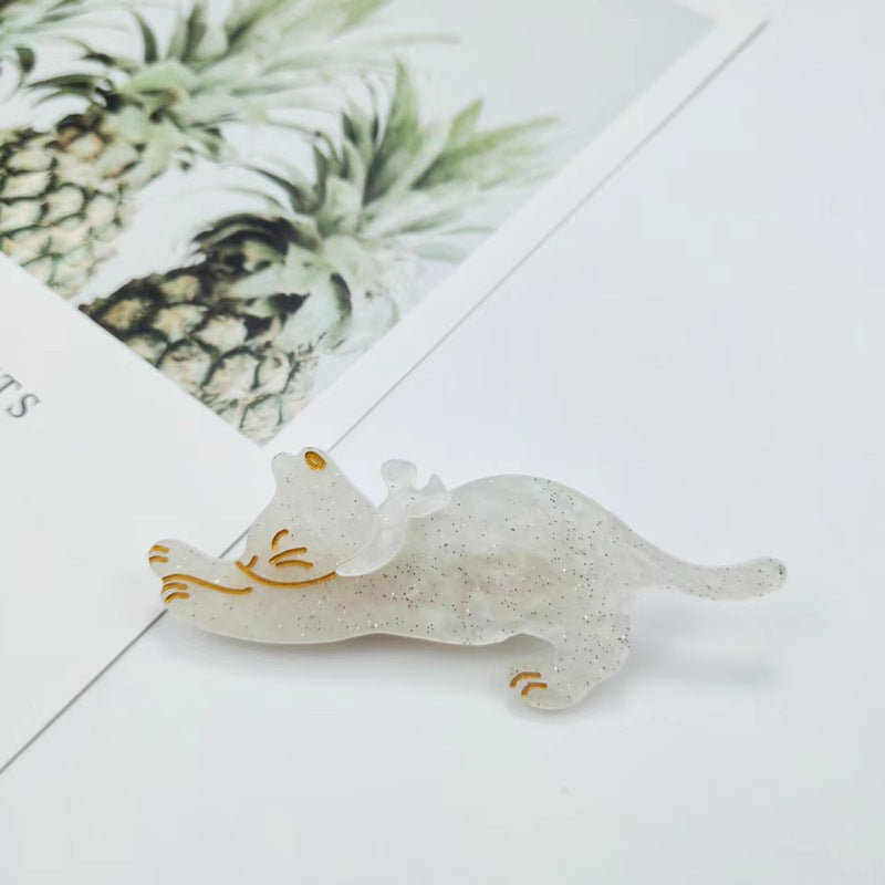 Hand-painted stretching cat hair clip in cellulose acetate, adorned with delicate sparkling glass rhinestones. — view 4
