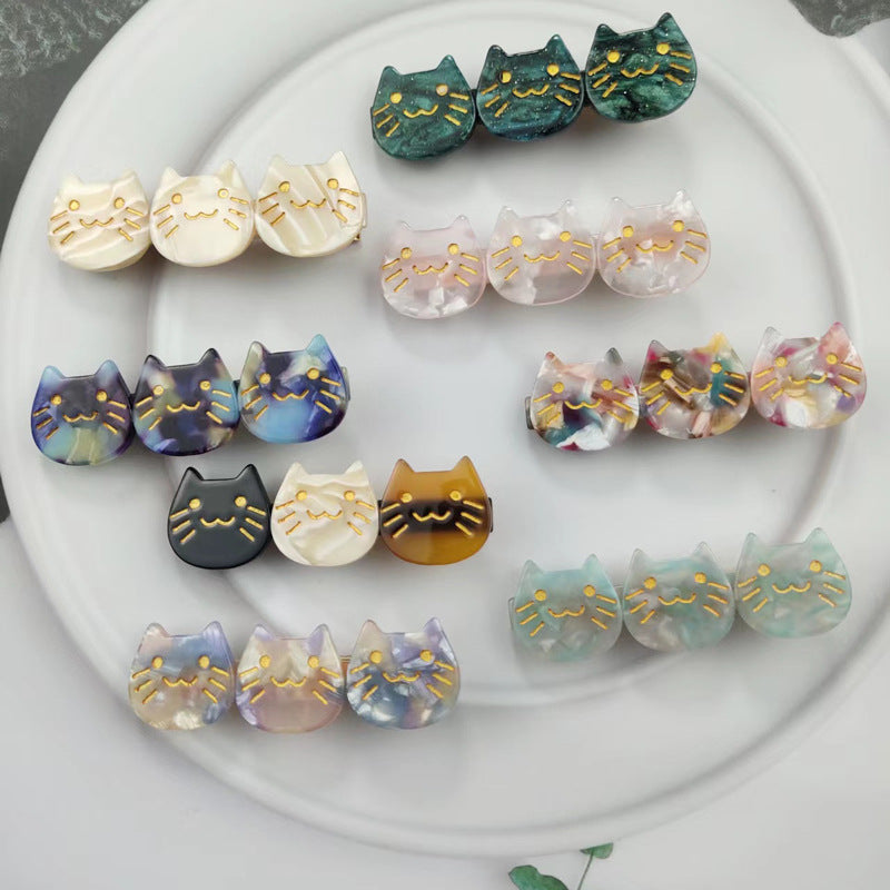 Hand-painted three cats alligator hair clip made of eco-friendly acetate with glass rhinestones — view 3