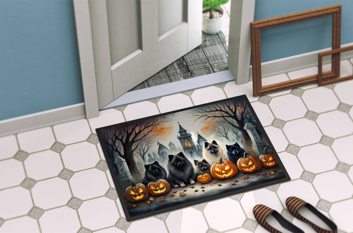 Keeshond Spooky Halloween Doormat-3