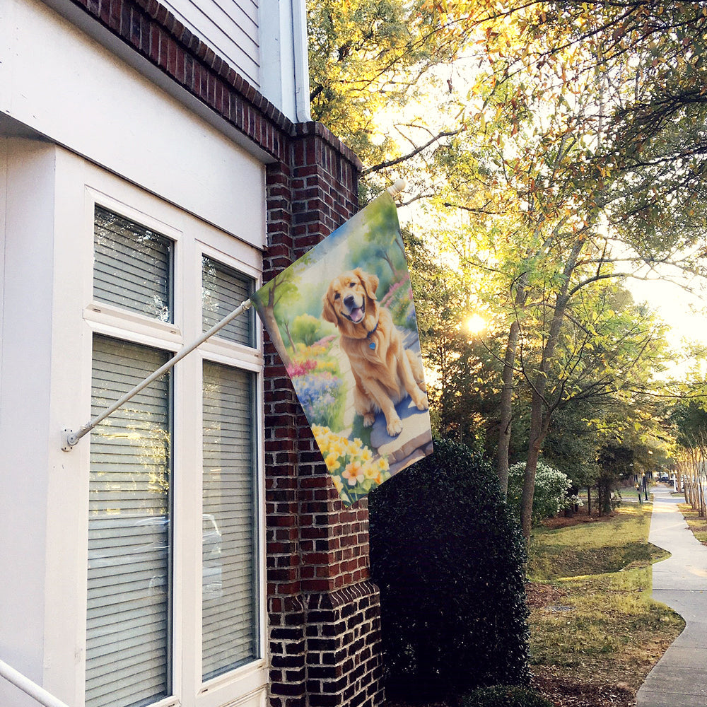 Golden Retriever Spring Path House Flag-1