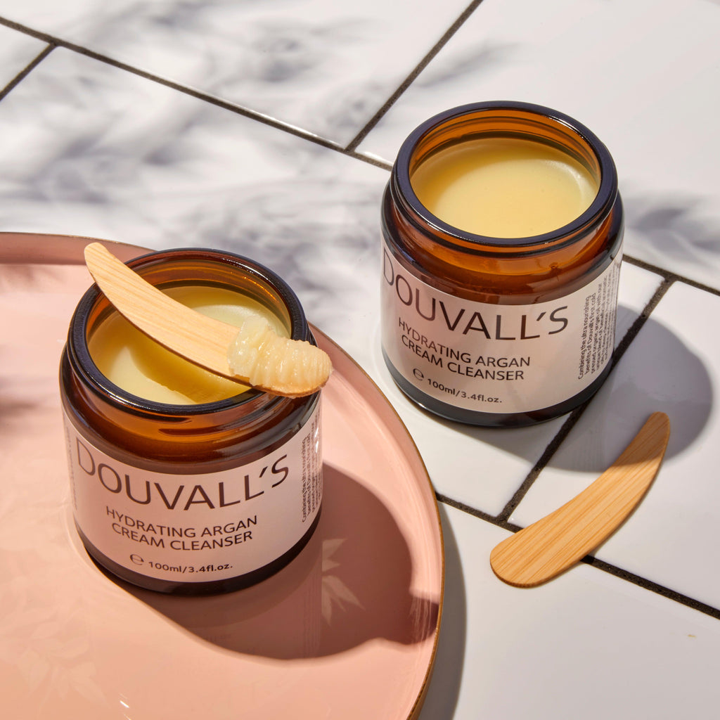 Organic argan cream cleanser jar with a sustainable bamboo spatula for daily facial skincare application — view 5