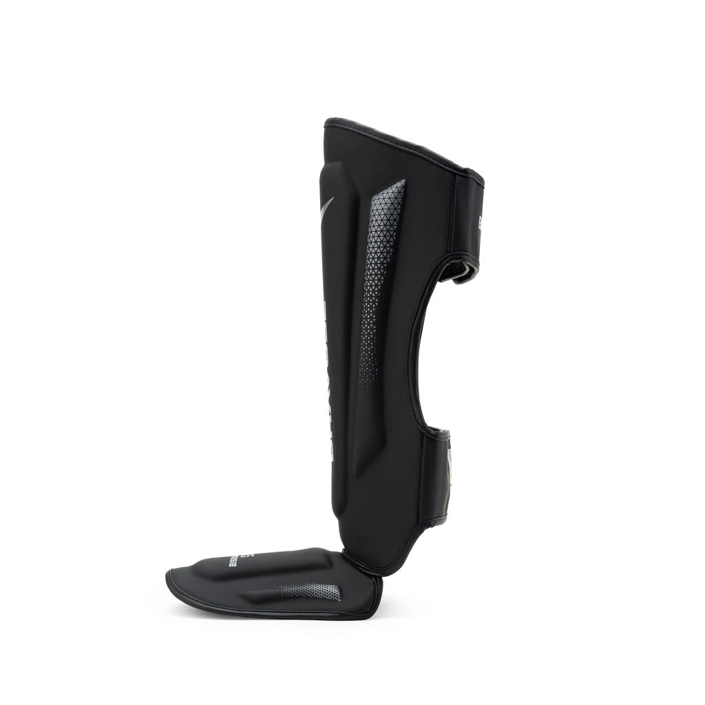 Bravose MMA shin guards in synthetic leather with high density padding and dual adjustable straps — view 4