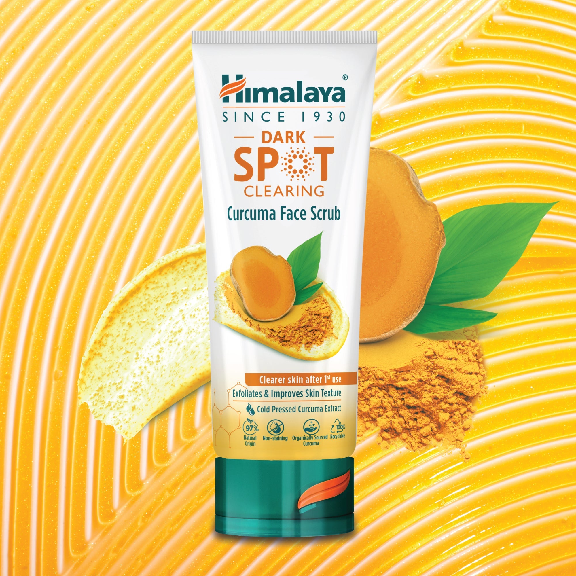 Curcuma face scrub tube for dark spot clearing, featuring natural turmeric and licorice extracts. — view 3