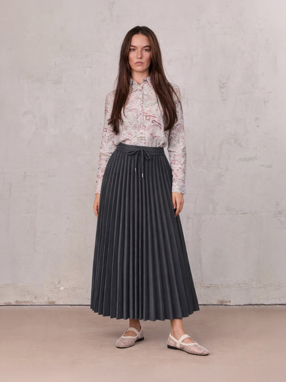 Elastic Waist Micro Pleat Skirt-Denim Black-0