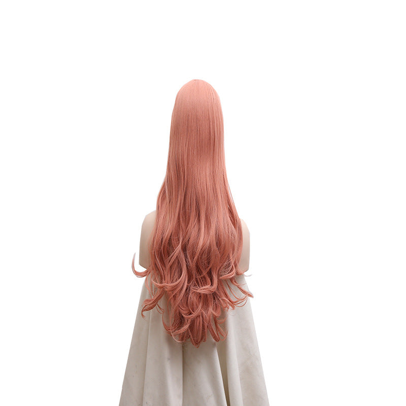 Long curly hair wig in synthetic wavy texture with center part for women — view 3