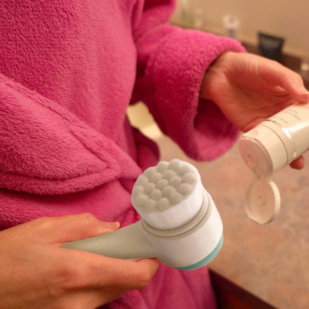 Dual sided facial cleansing brush in premium silicone with soft bristles and textured exfoliating pad — view 4