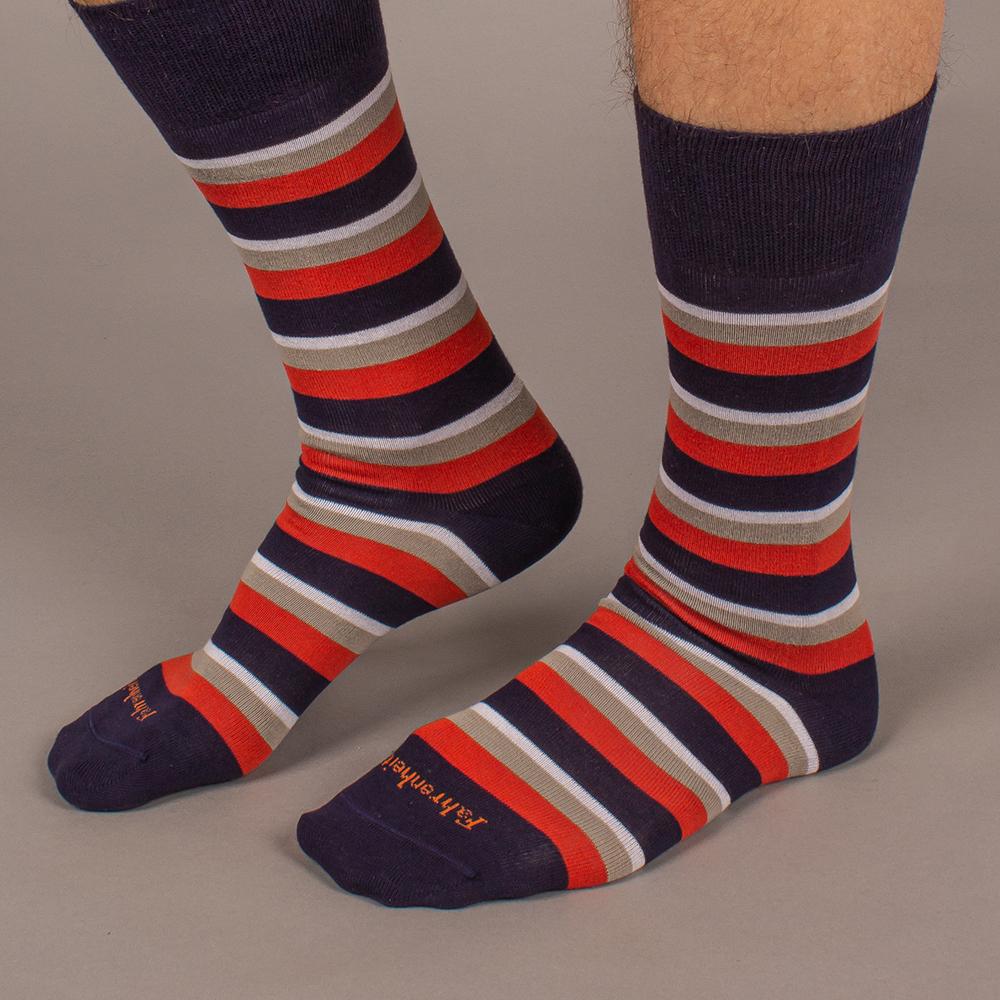 Novelty sock bundle three pairs of vintage inspired Italian combed cotton socks for men. — view 3