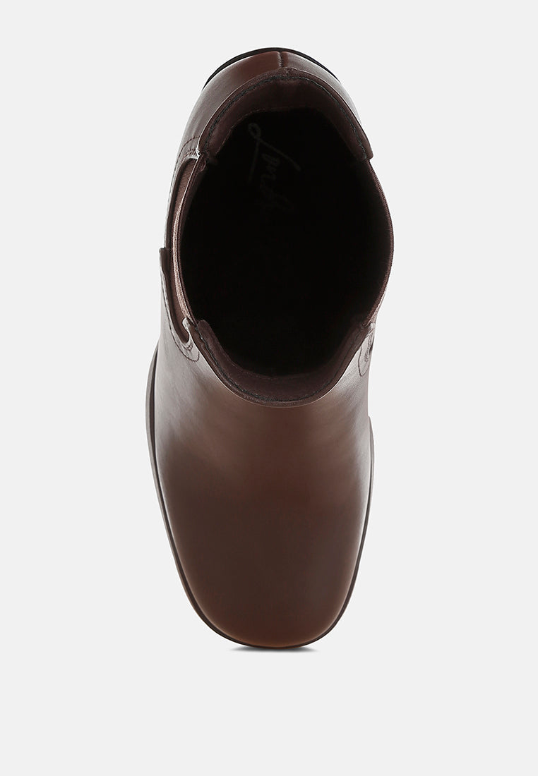 Womens faux leather Chelsea boots with elastic gussets and a three inch platform block heel. — view 4