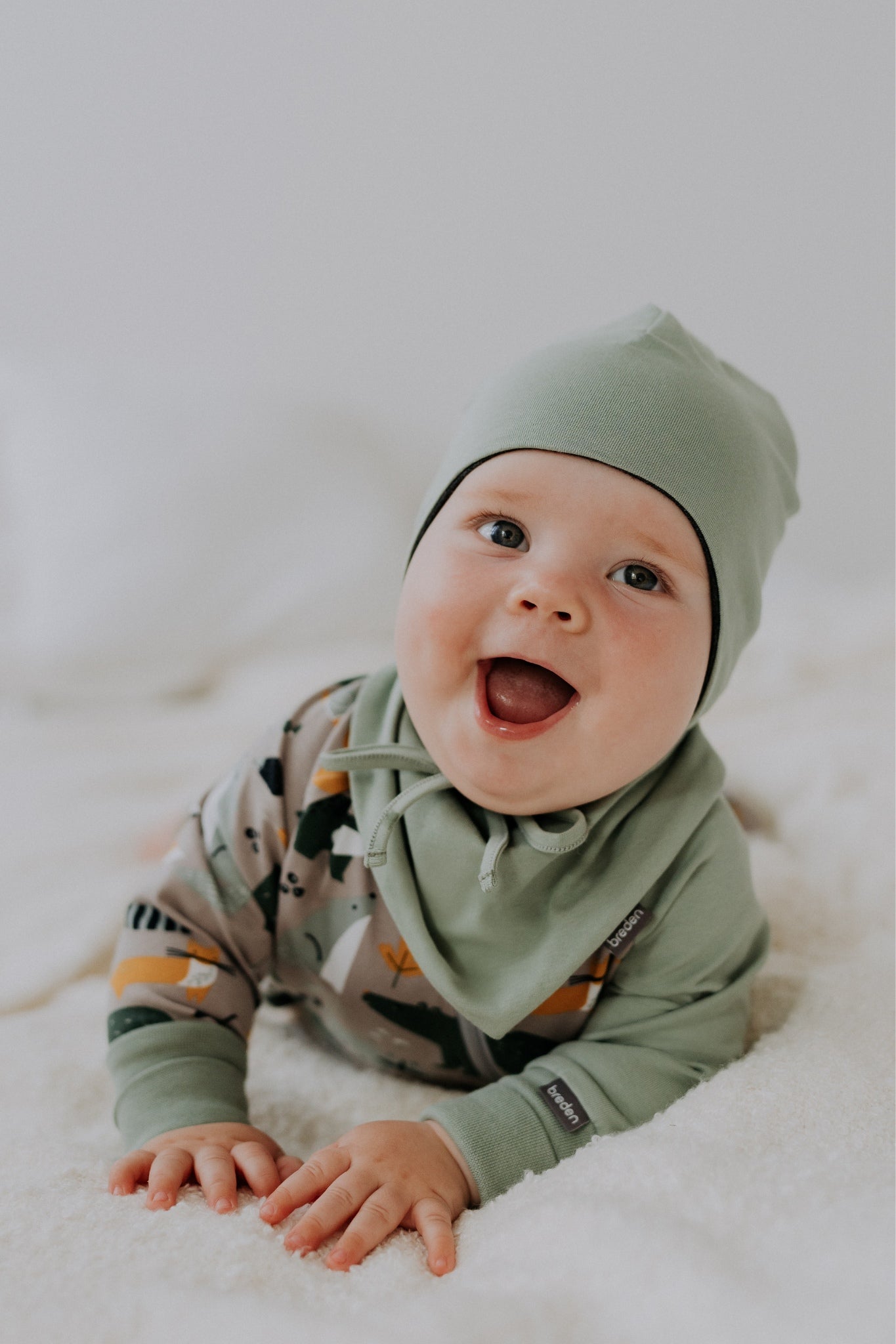Soft premium merino wool baby hat with functional tie strings for spring and fall weather — view 2