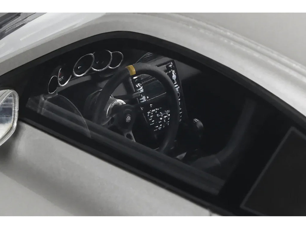 2024 Porsche 911 RWB 1/18 scale model car in silver metallic with a black hood — view 4