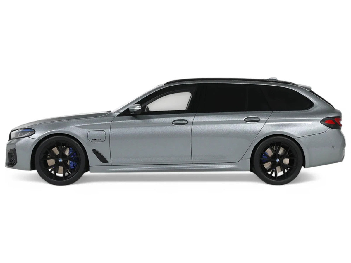 1/18 scale 2023 BMW 530E model car in silver metallic resin with highly detailed exterior