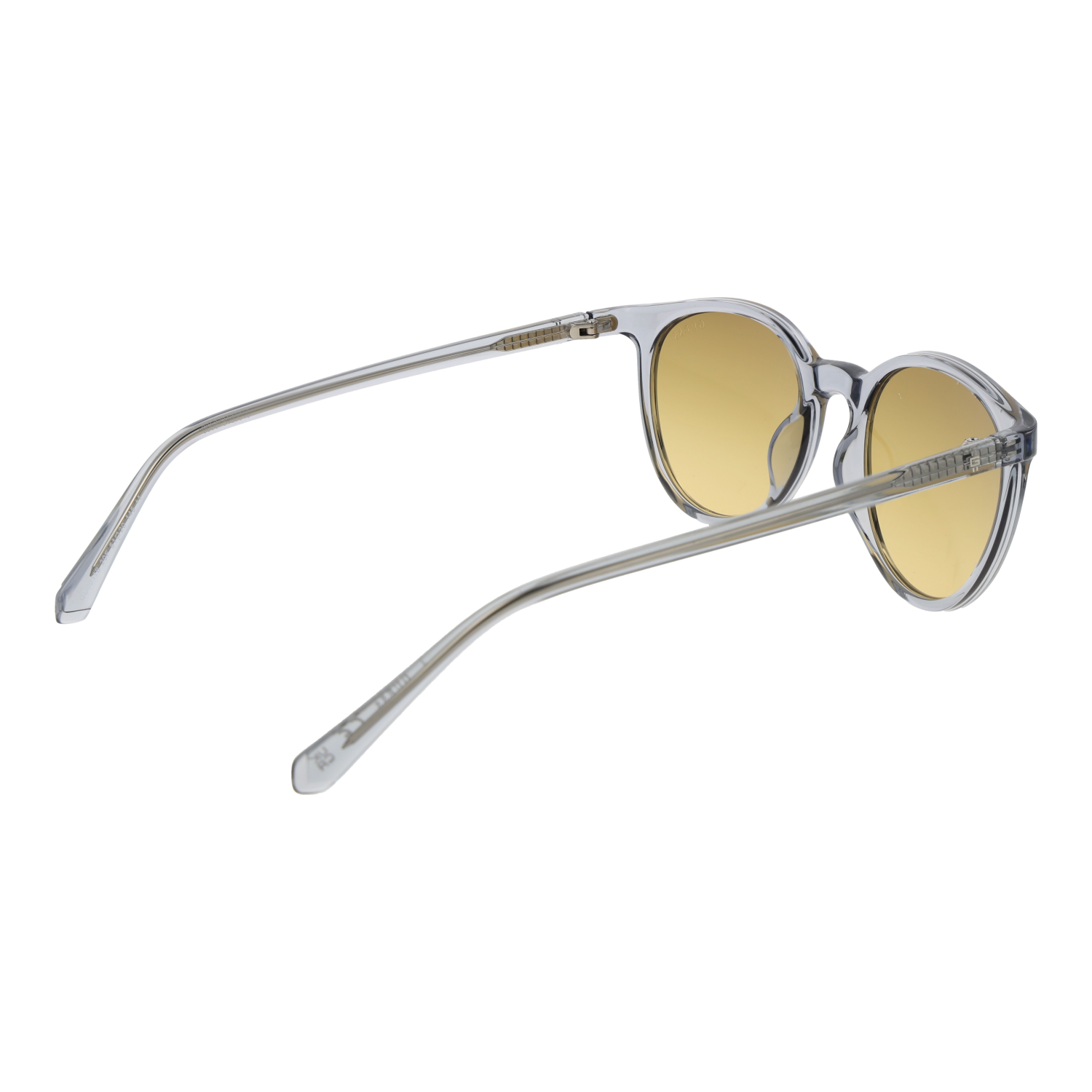 GUESS men's sunglasses in a sleek frame design providing premium UV protection for everyday wear — view 3