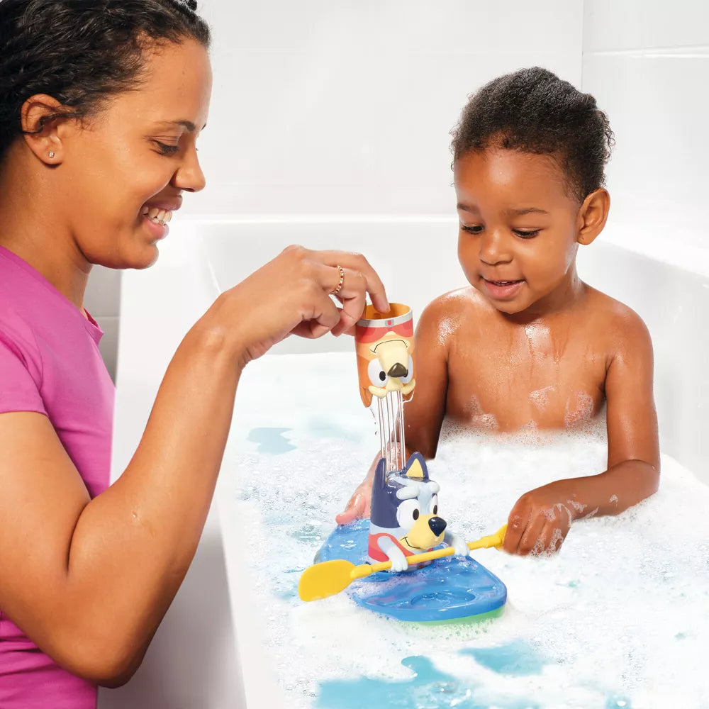 Bluey and Bingo canoe bath toy with pull string fish mechanism for kids water play — view 4