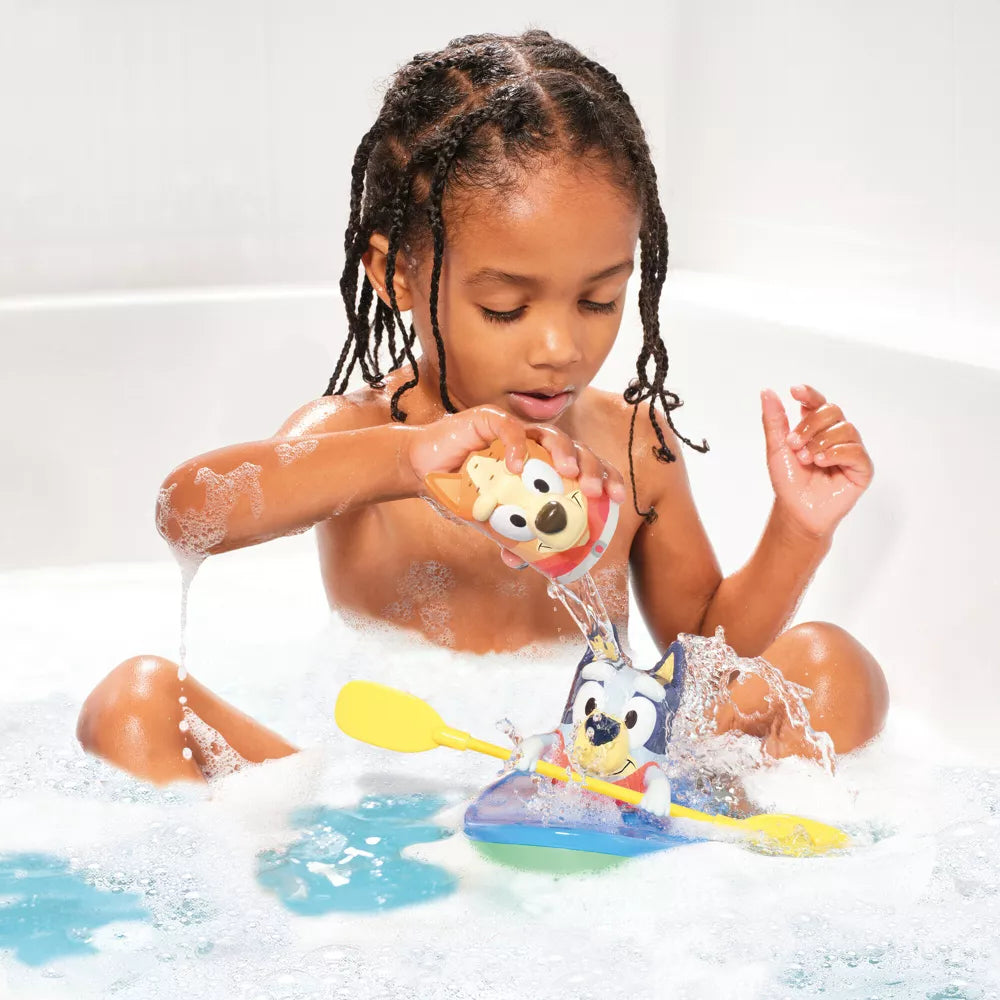 Bluey and Bingo canoe bath toy with pull string fish mechanism for kids water play — view 2