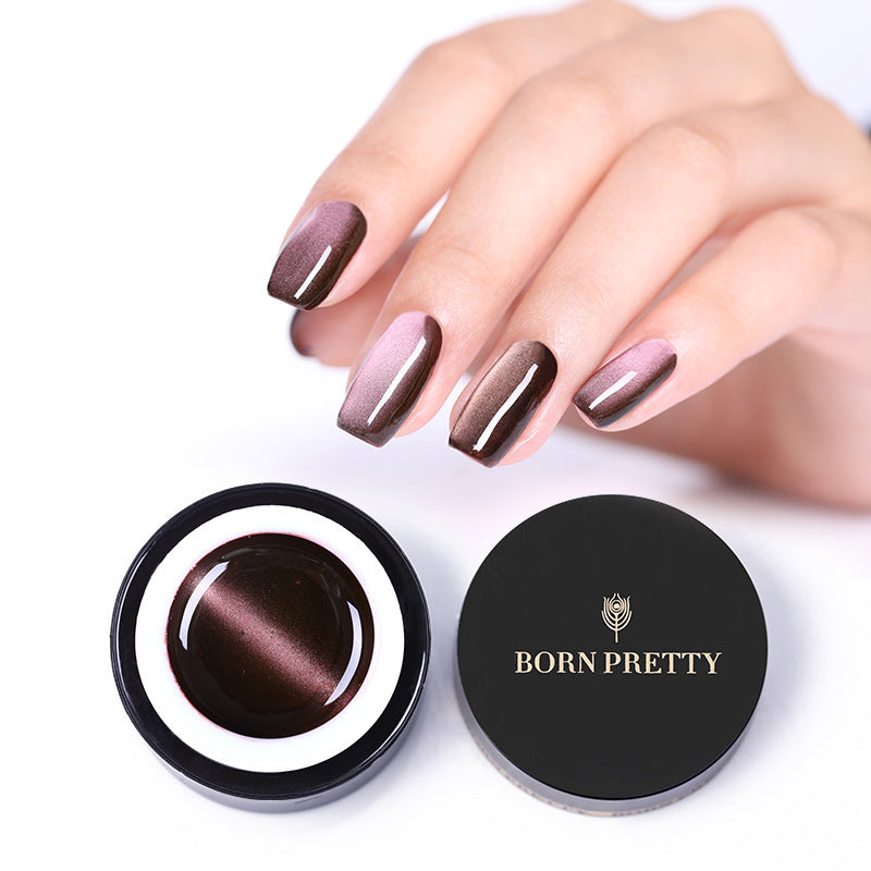Glamour Nail Polish bottle highlighting the 5D cat eye effect and rich resin color