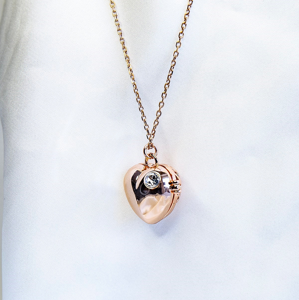 Love Heart Aroma Necklace | Energy & Healing | White Gold - Rose Gold | Love Gift-4