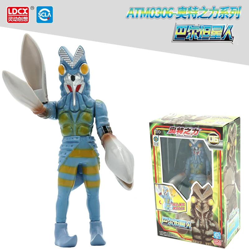Hand-made movable Ultraman action figure with articulated joints standing in a dynamic superhero pose. — view 3