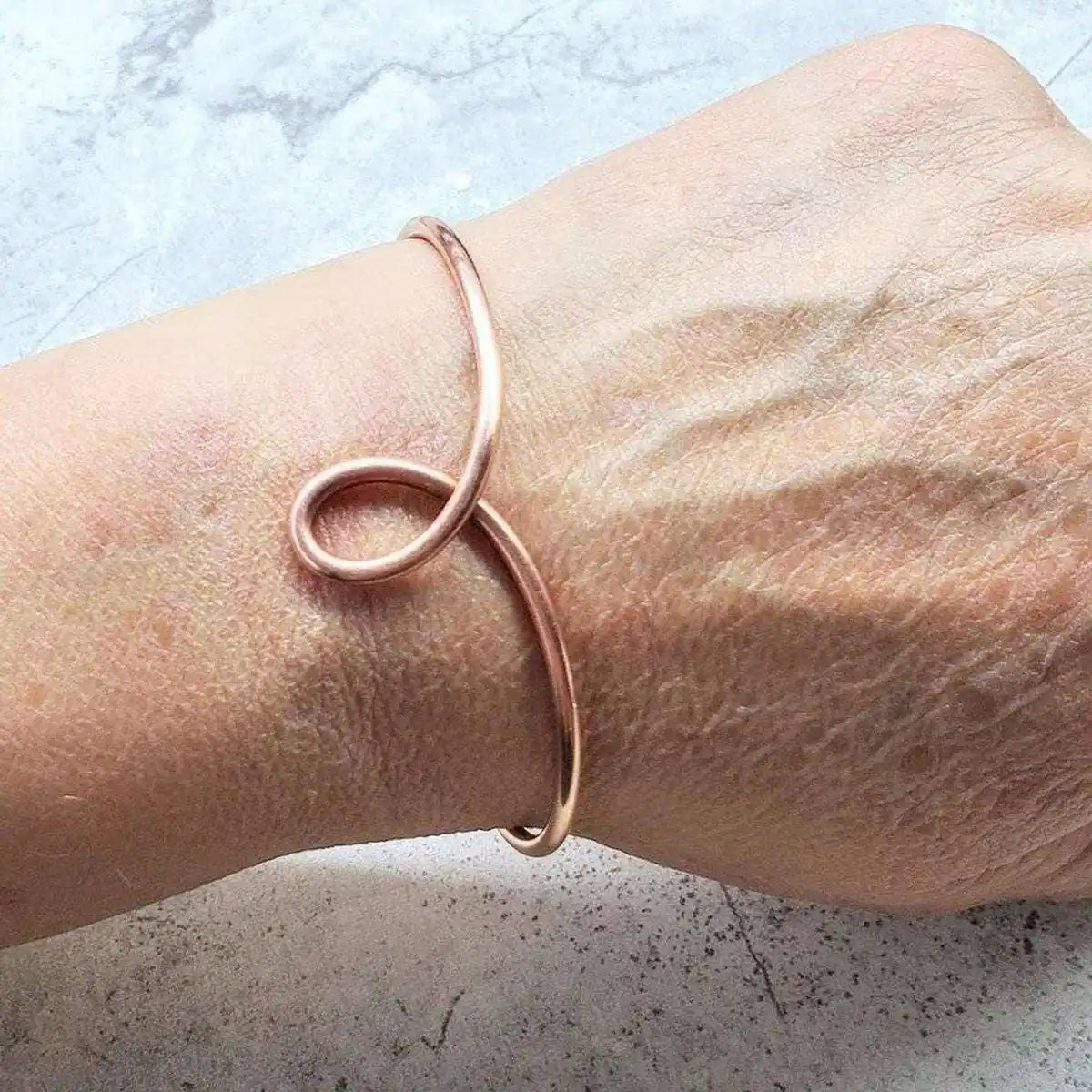 Handmade Sculpted Copper Teardrop Bangle-2