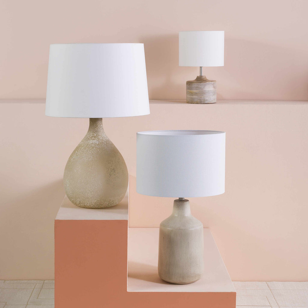 Quezon beige resin table lamp with white linen shade and elegant traditional design details — view 2