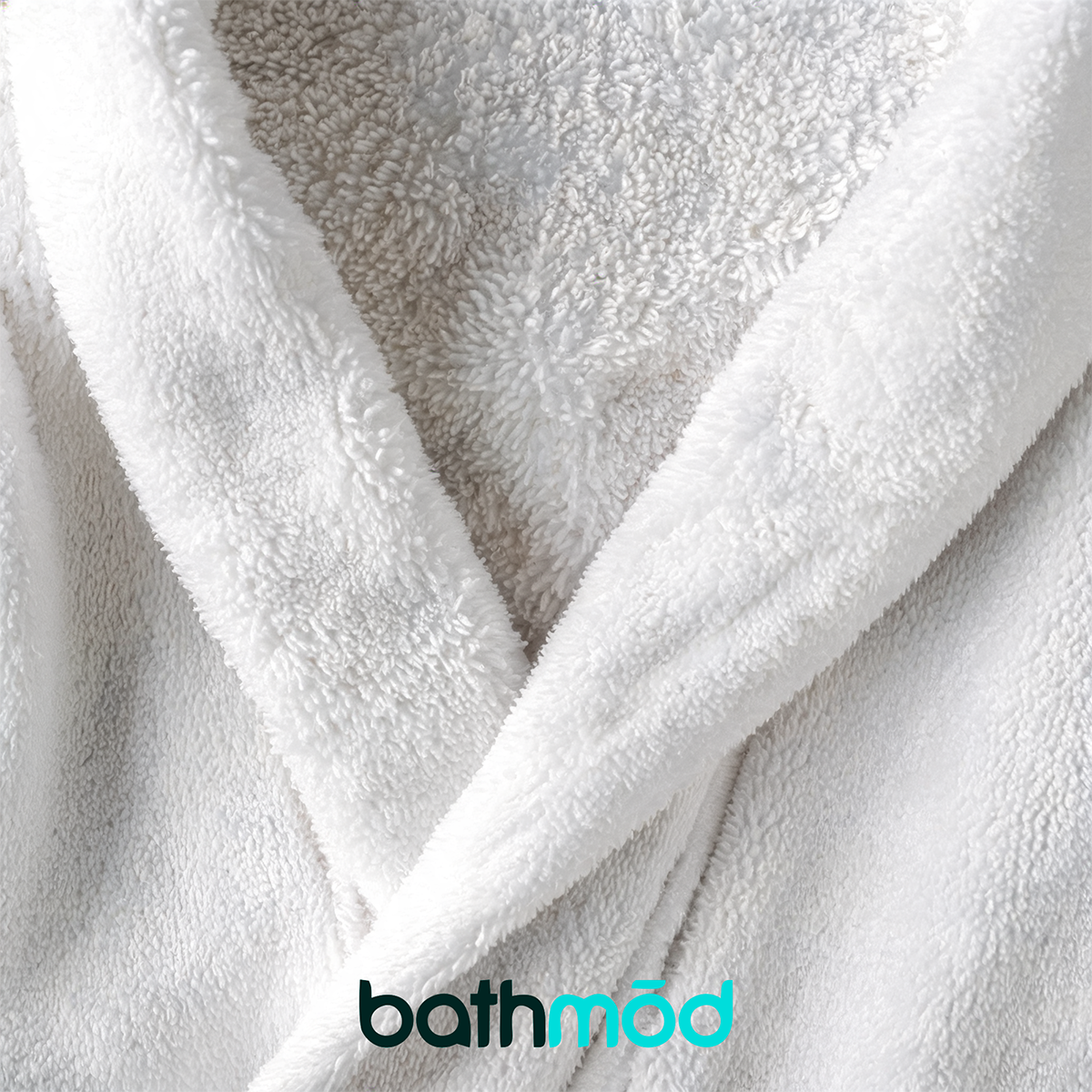 Plush undyed white luxury organic bathrobe and matching slipper set made of thick Turkish cotton — view 2
