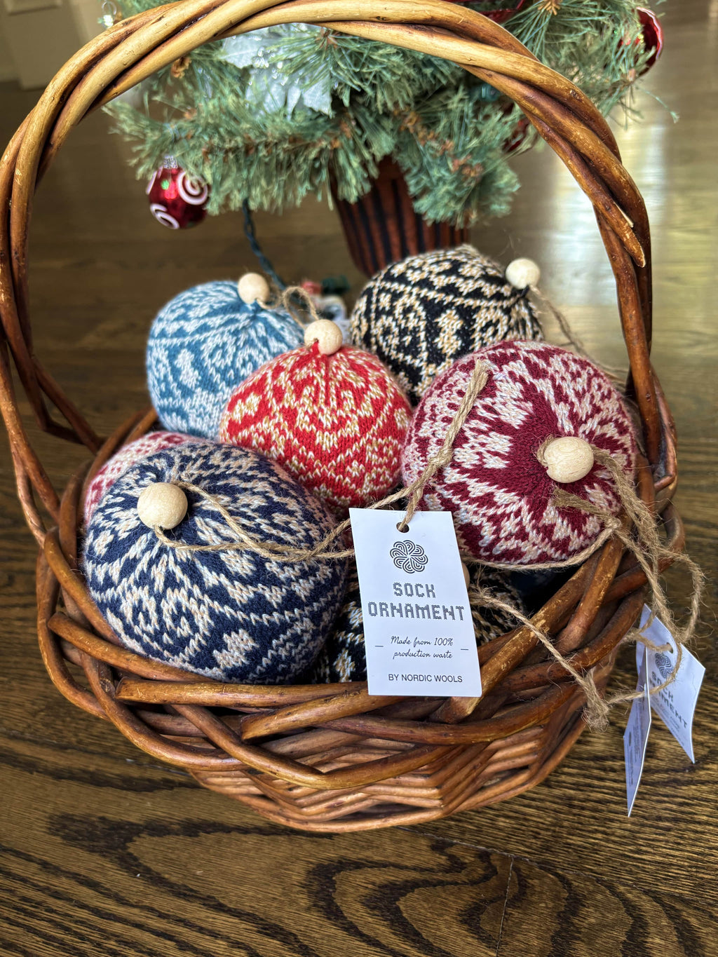 Zelta Crimson Knit Christmas Ornament-3