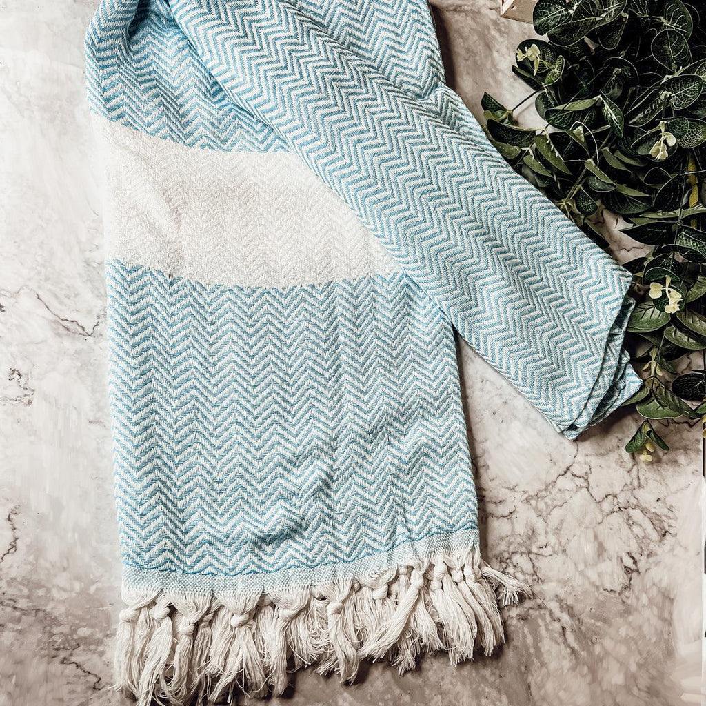 Chevron Towel 200 GSM-4