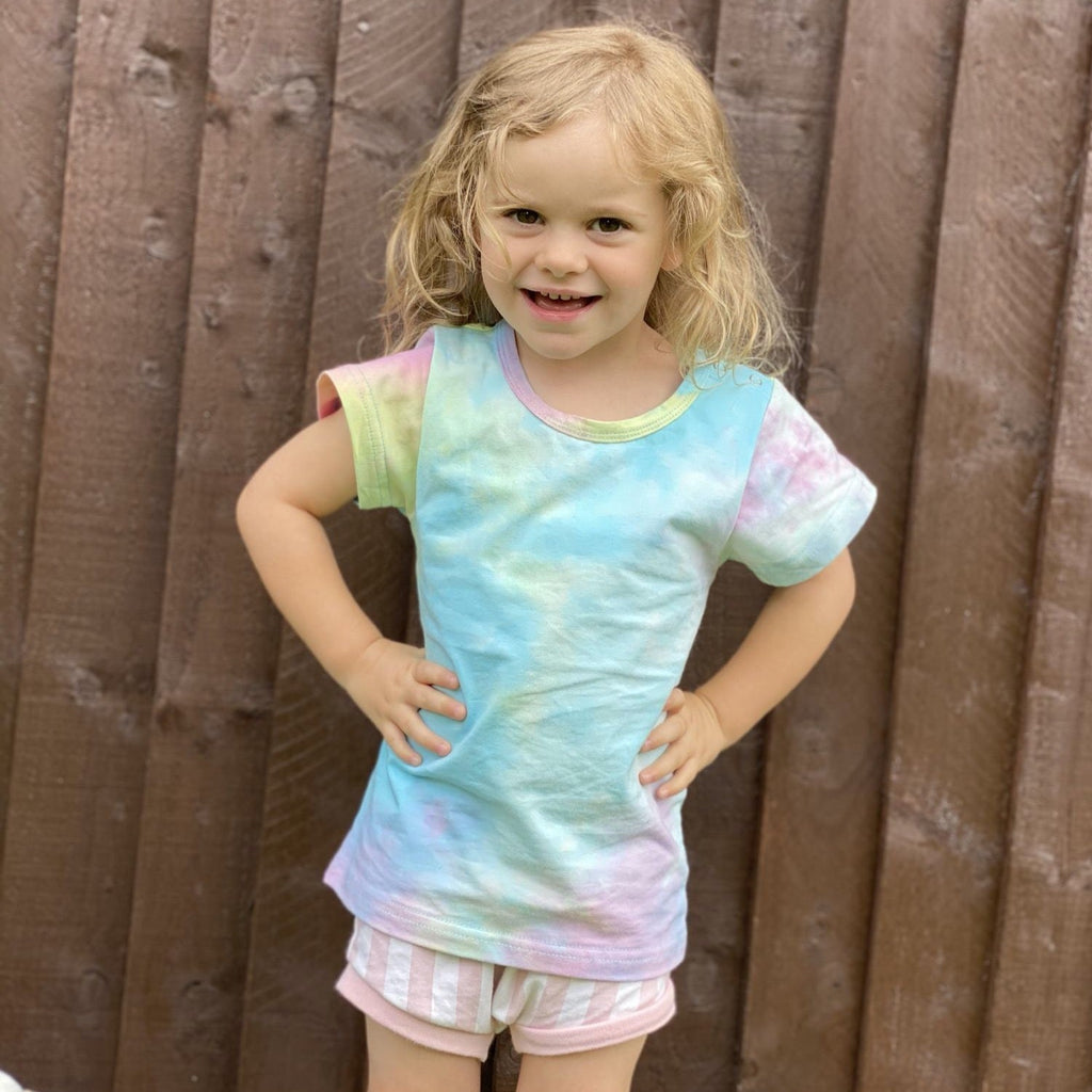 Cotton tie dye breastfeeding top and matching kids shirt set in soft breathable fabric — view 5