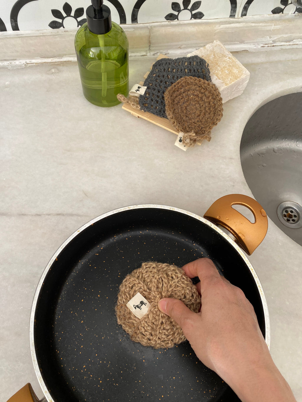 Jute sponge "Round Earth"-3