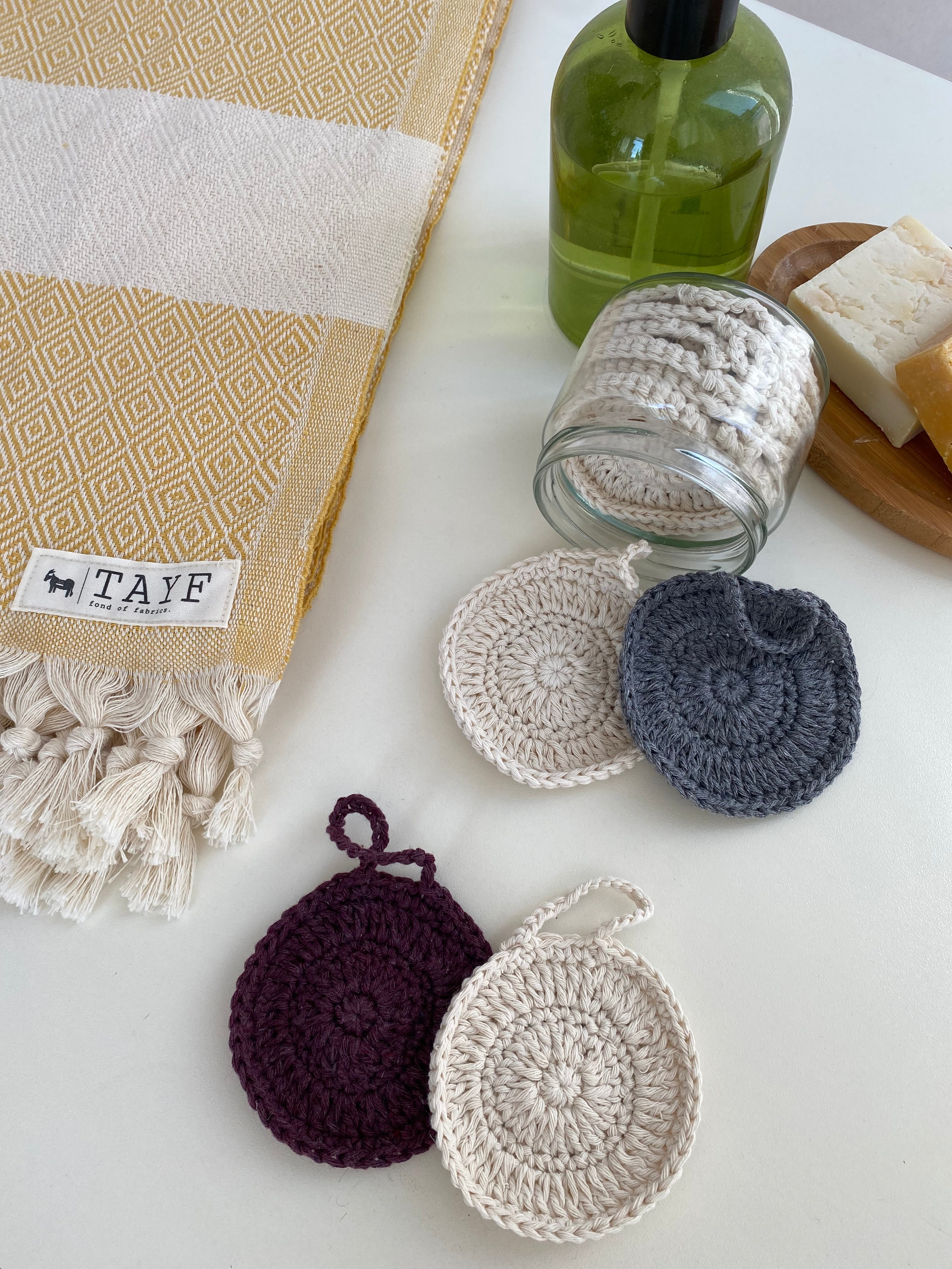 Reusable cotton makeup remover pads for gentle facial cleansing and eco friendly daily skincare routines — view 5