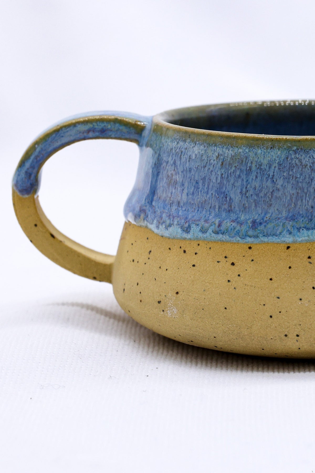 Blulume Belluma Handmade Stoneware Ceramic Mug-1