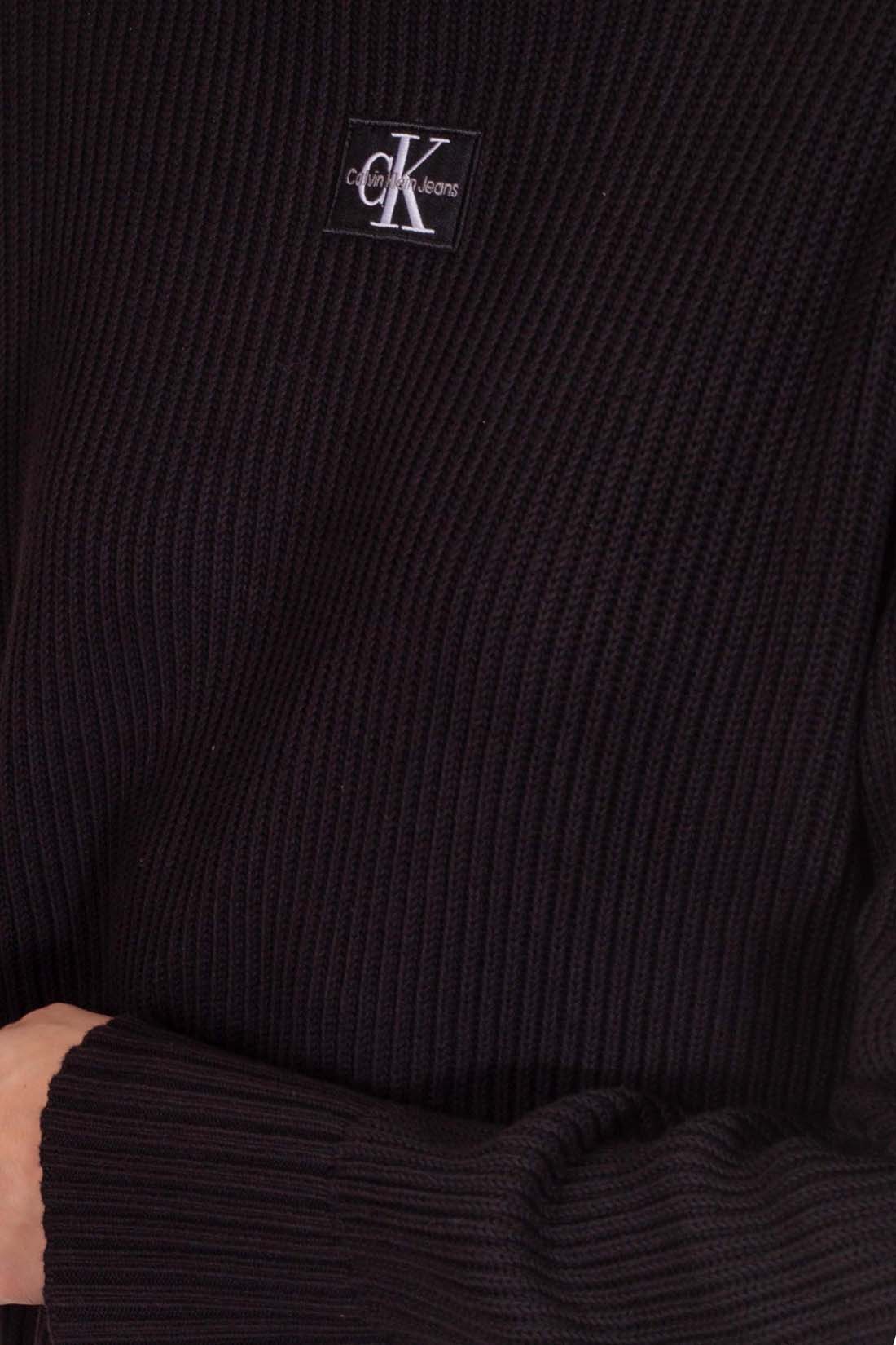 CALVIN KLEIN JEANS - Women's relaxed pullover with high collar