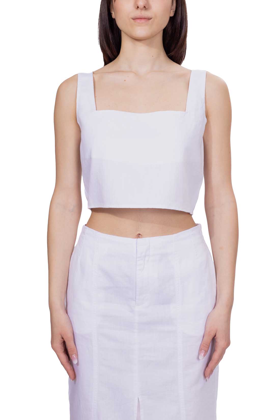 White women's sleeveless top in cotton linen twill with a chic square neckline — view 12
