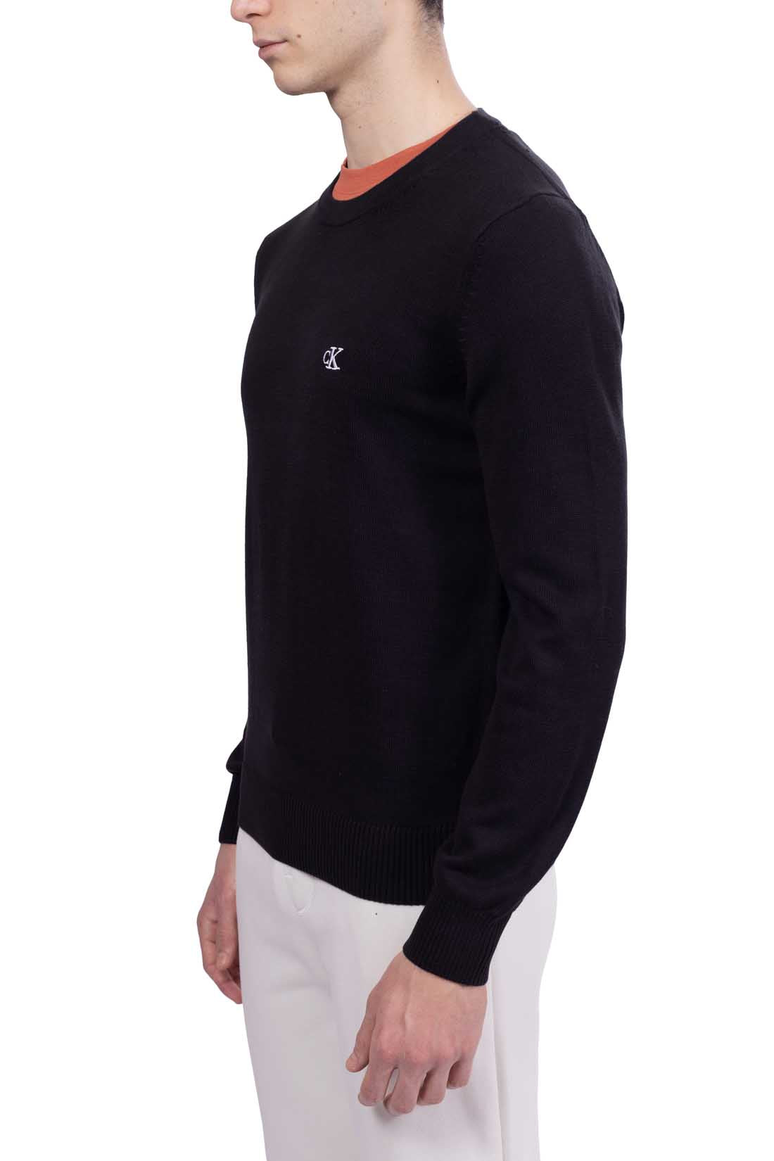 Men's black pure cotton crewneck sweater with long sleeves and embroidered monogram on chest — view 6