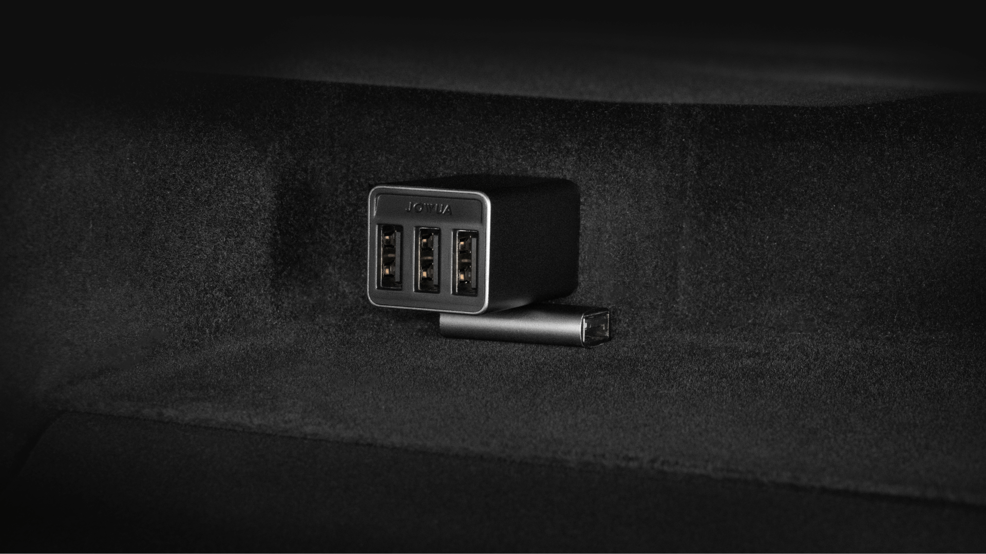 4-port car USB dashcam hub in premium metallic finish for vehicle glovebox storage and organization — view 2