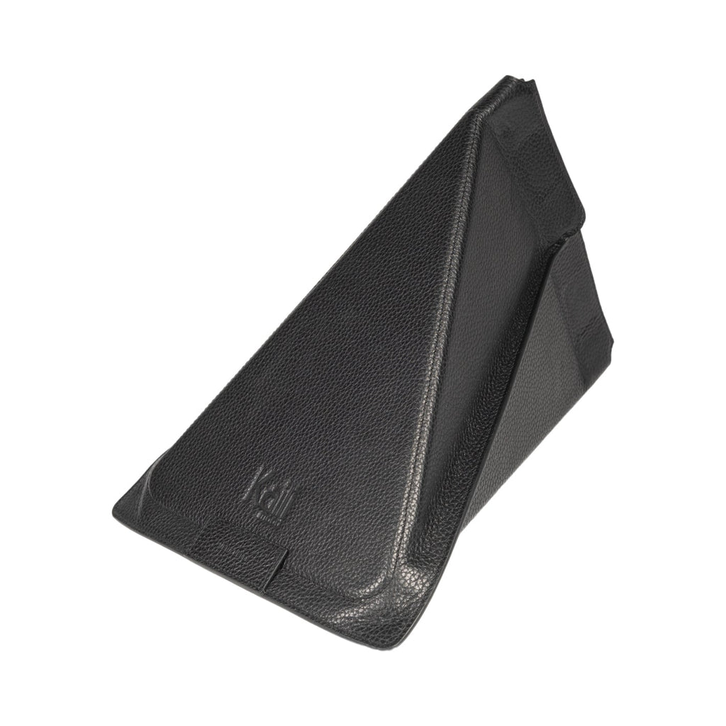 K0031AB | Genuine Leather, full grain, dollar grain Modular Tablet Case/Support. Black color. Closure with magnets. Dimensions: 22 x 31 cm. Packaging: Tnt bag.-1
