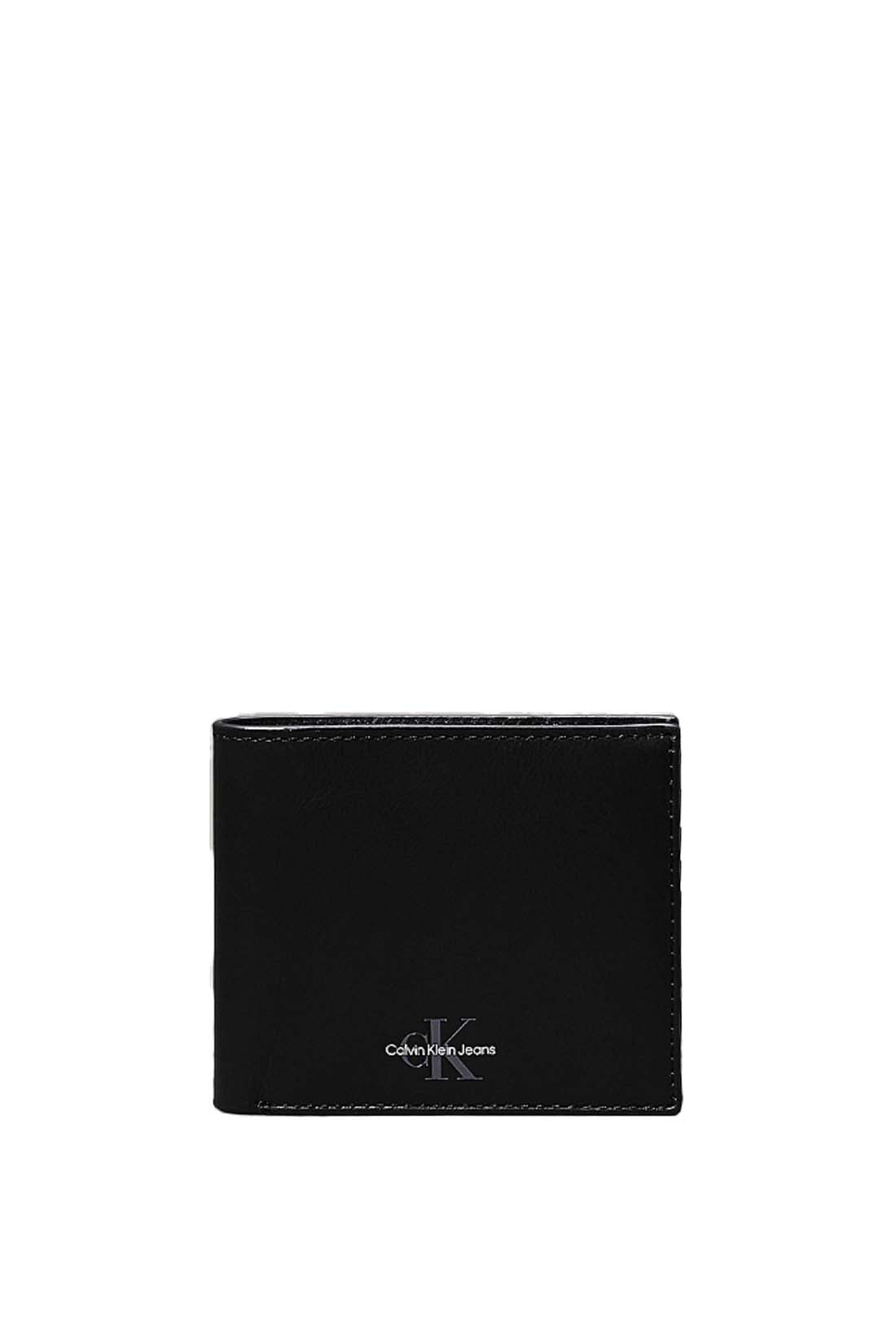 Men's black leather RFID wallet with bifold opening coin pocket and embossed designer logo — view 4