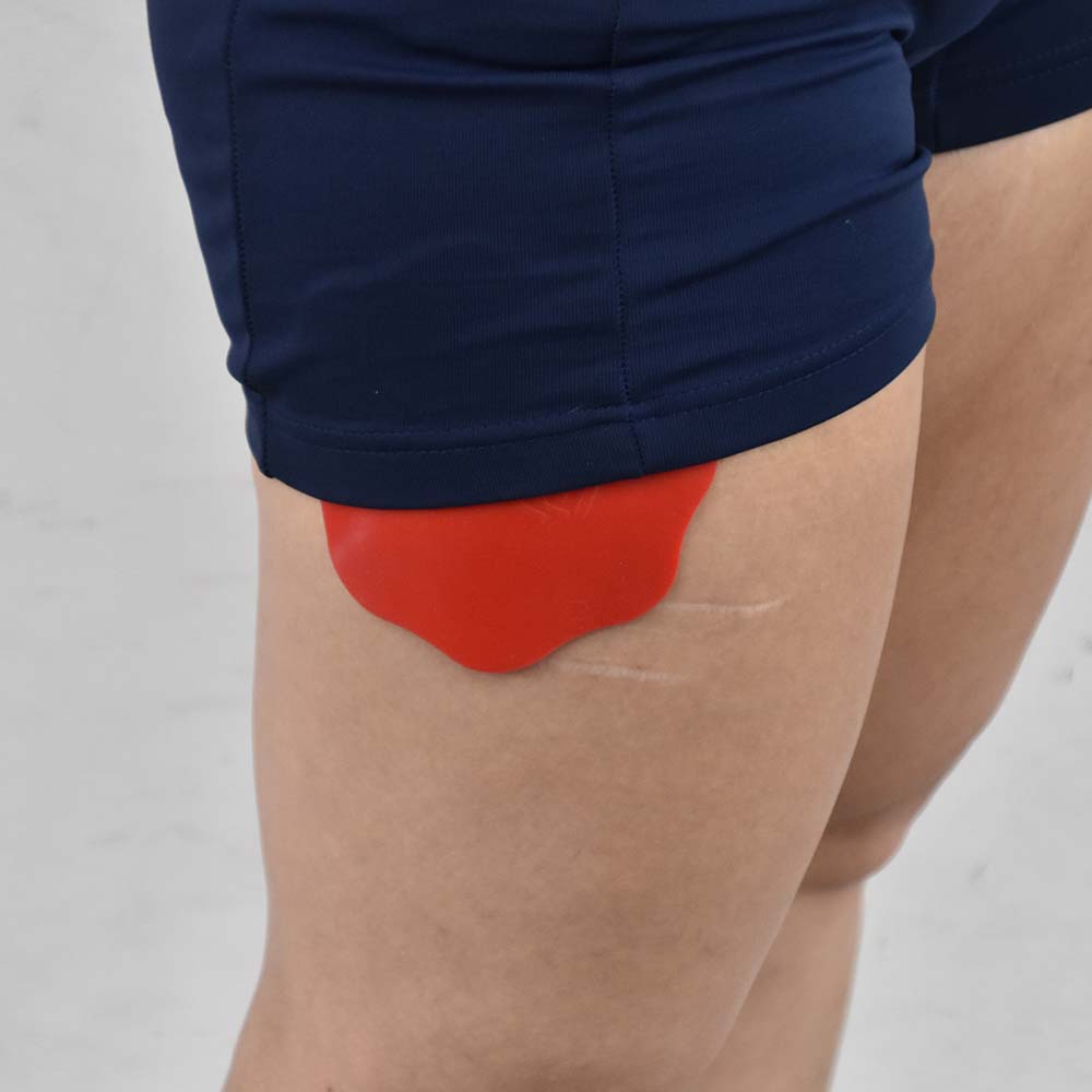Self-heating localized infrared reusable heat pad made of food-grade silicon for targeted natural pain relief — view 11