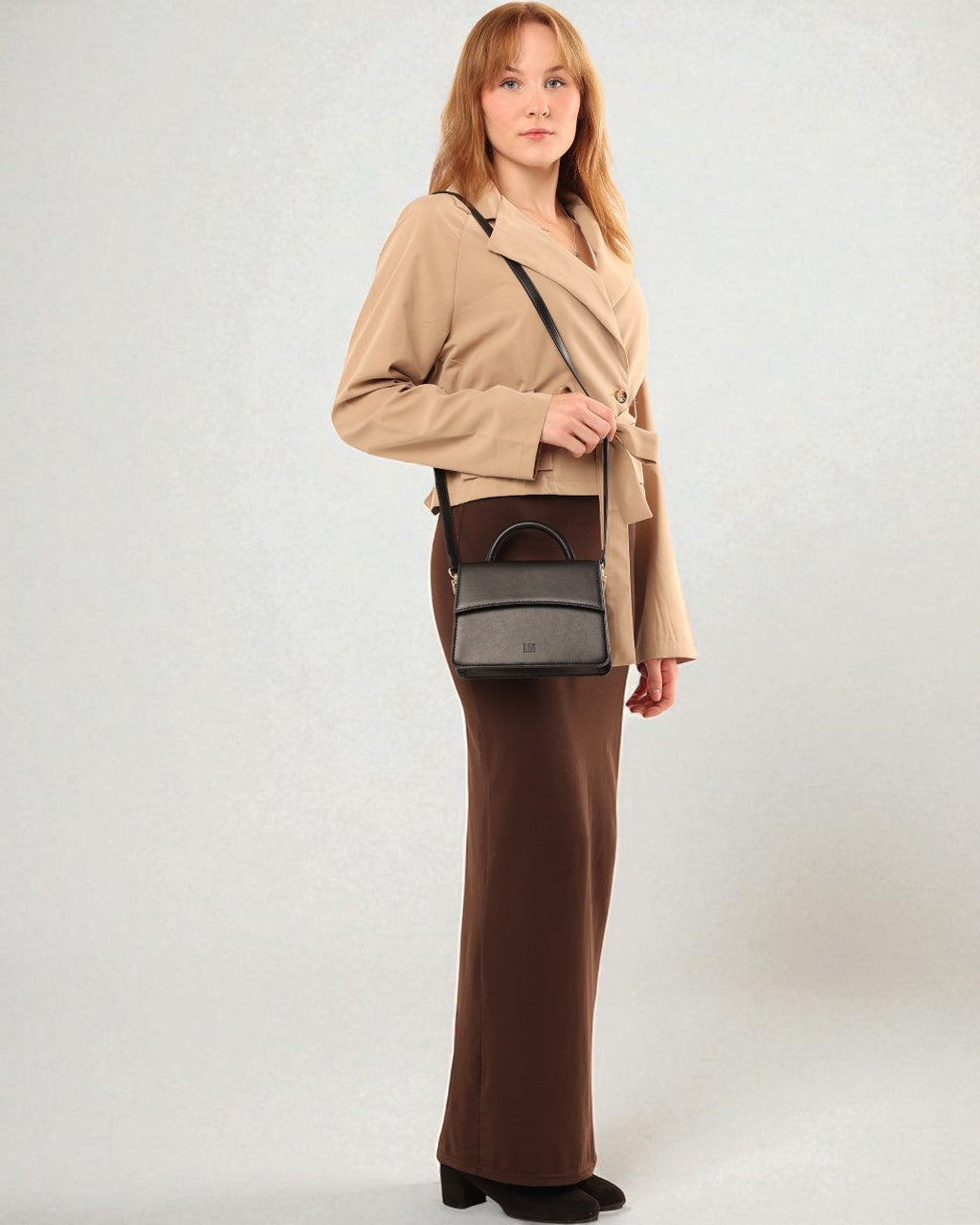 Kivik Structured Crossbody Bag | Apple Leather-1