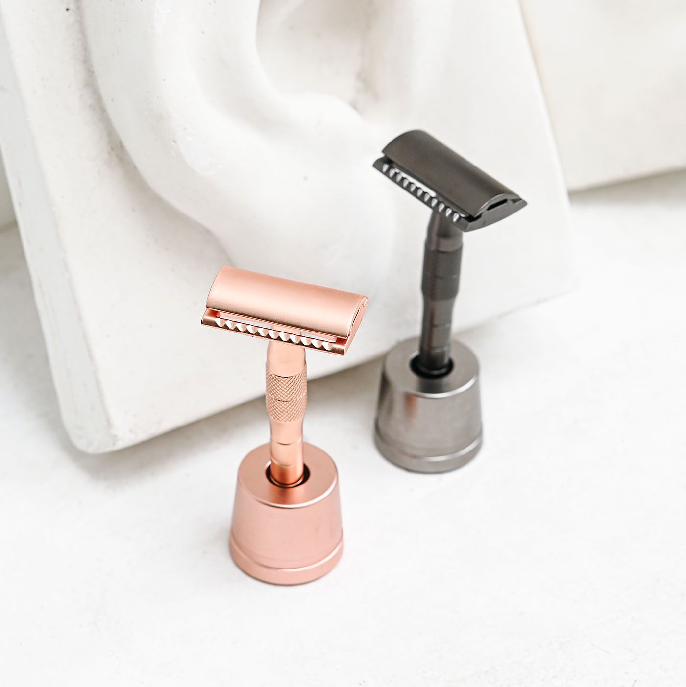 Premium weighted safety razor stand in a matching metallic finish for an organized bathroom vanity. — view 3