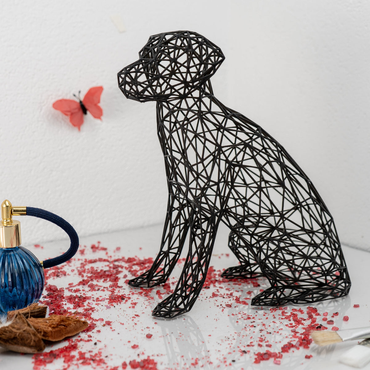 Elegant Labrador Wire Art Sculpture – Modern Decor in Black or White-0